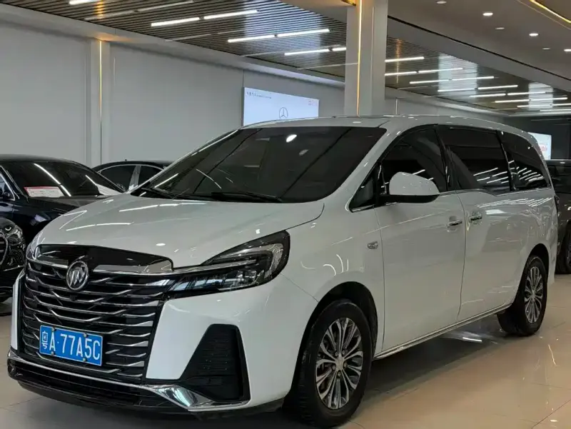 Buick GL8, 2023