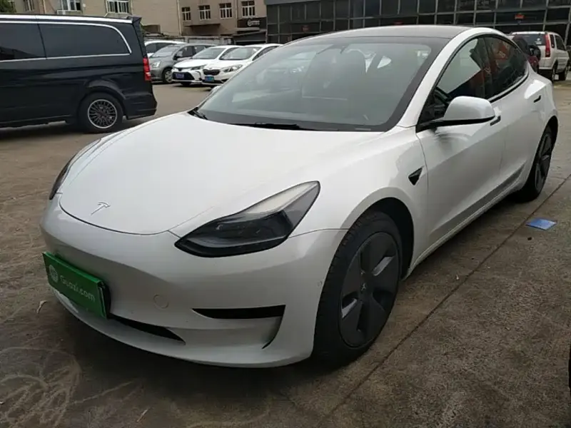 Tesla Model 3, 2023