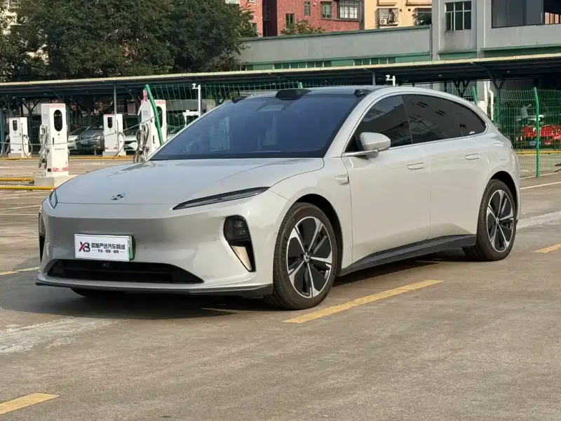 NIO ET5T, 2025