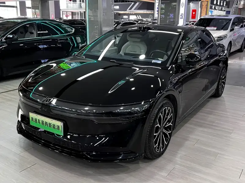 Zeekr 007, 2024