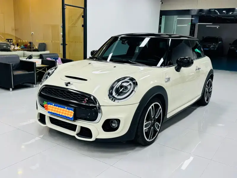 MINI Mini, 2021