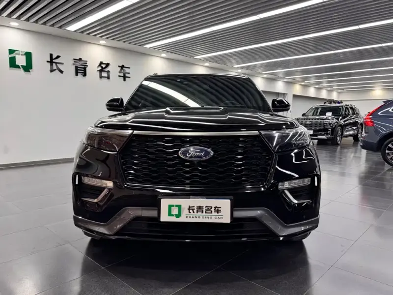 Ford Explorer, 2022