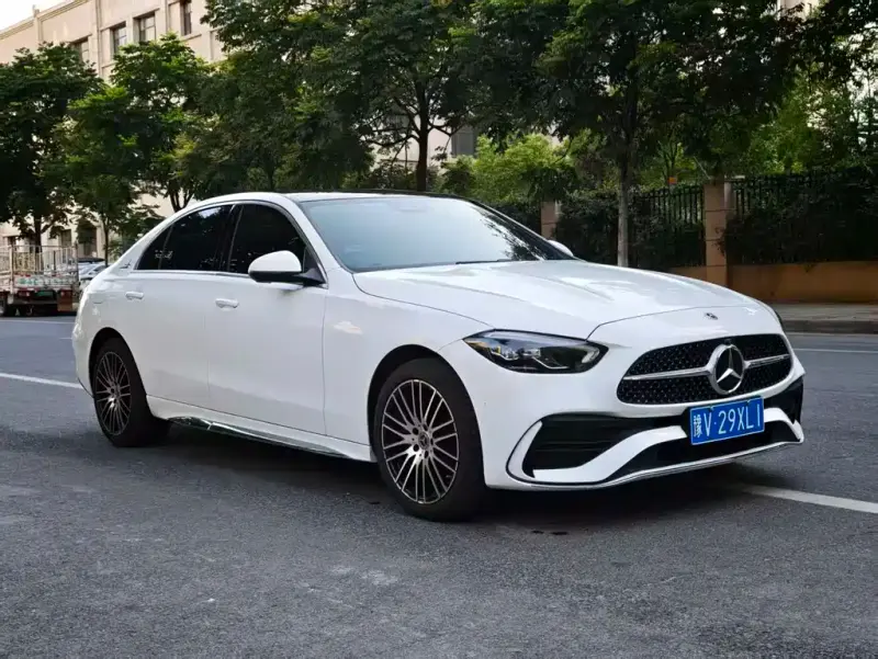 Mercedes-Benz C-Class, 2025