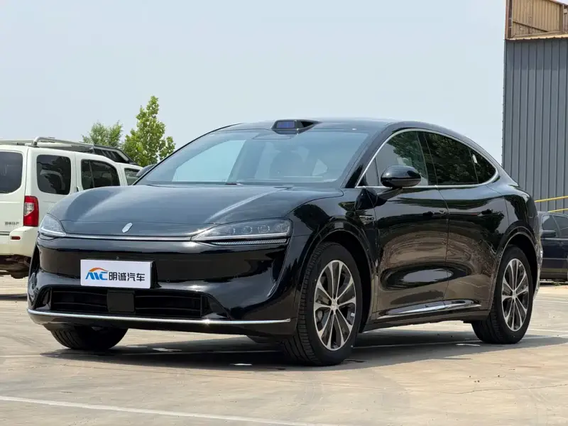 Luxeed Zhijie R7, 2025