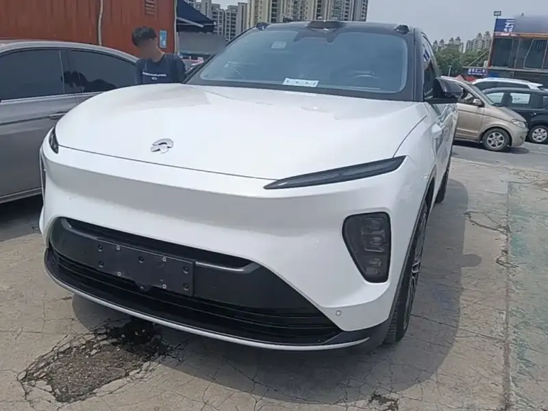 NIO ES8, 2023