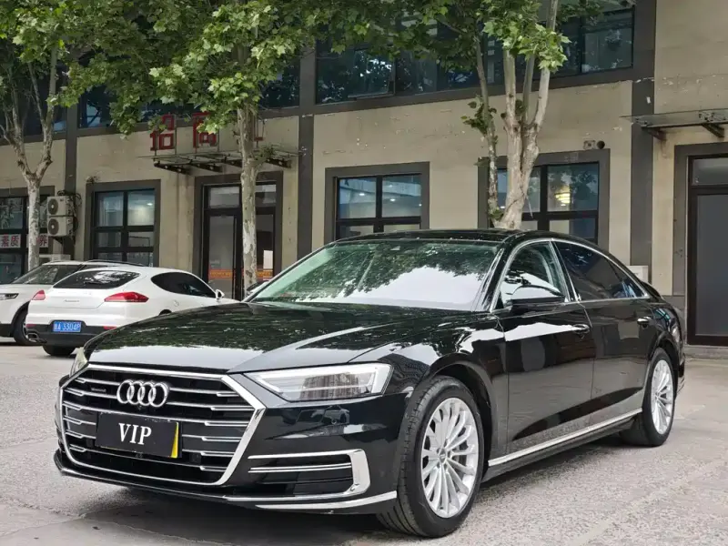 Audi A8, 2018