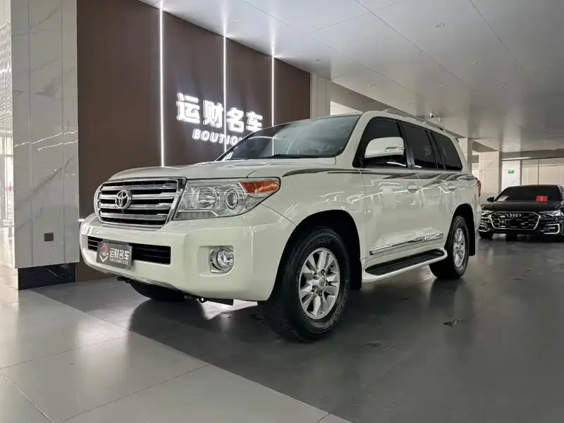 Toyota Land Cruiser, 2015