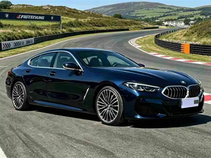 BMW 8 Series, 2020