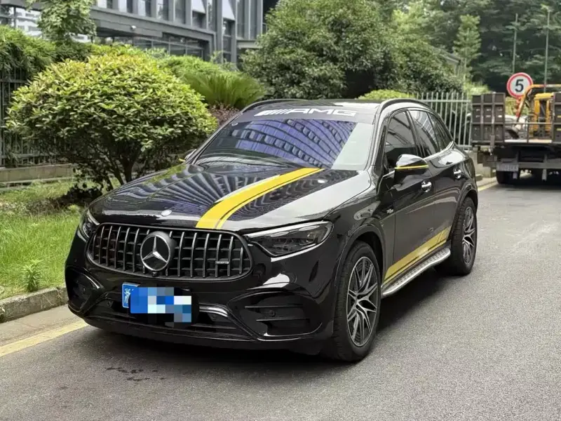 Mercedes-Benz GLC AMG, 2025