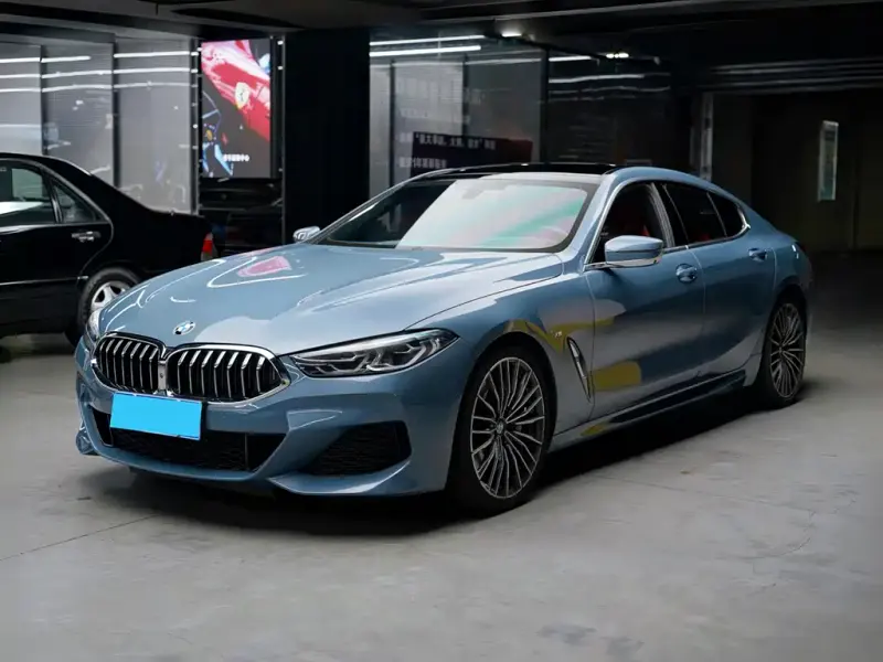 BMW 8 Series, 2022