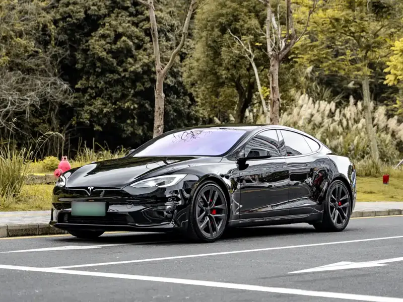 Tesla Model S, 2023