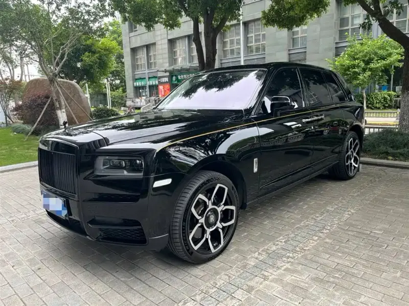 Rolls-Royce Cullinan, 2021