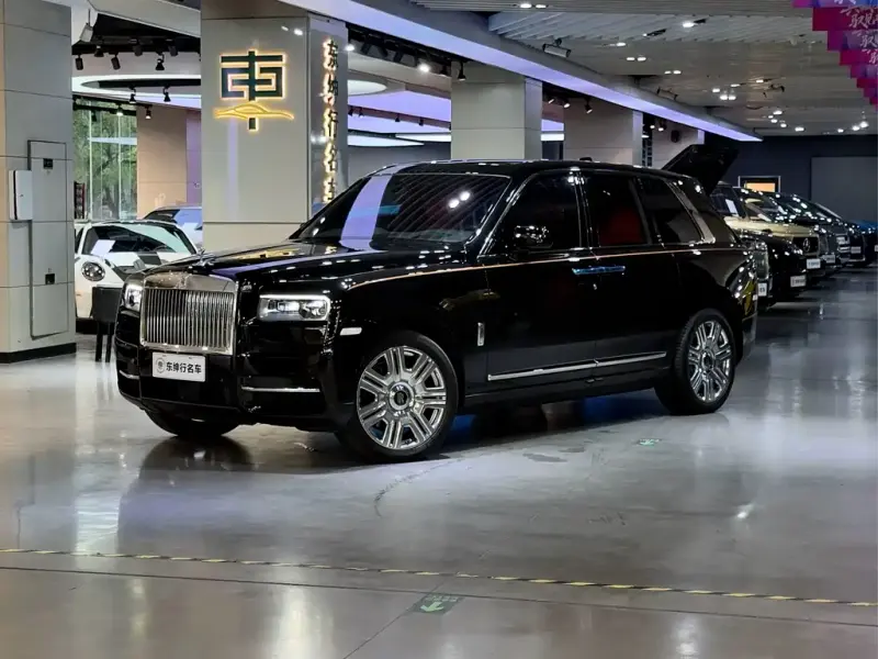 Rolls-Royce Cullinan, 2022