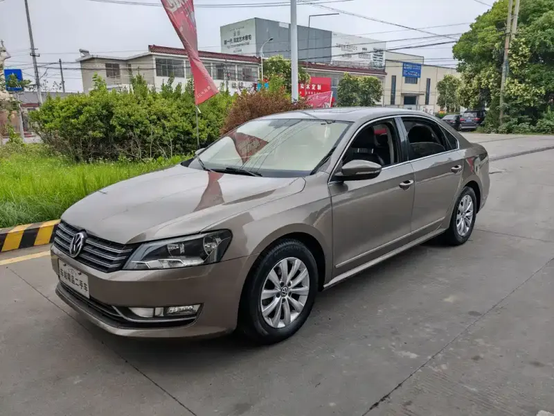 Volkswagen Passat, 2013