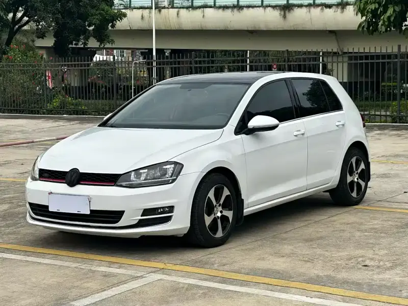 Volkswagen Golf, 2014