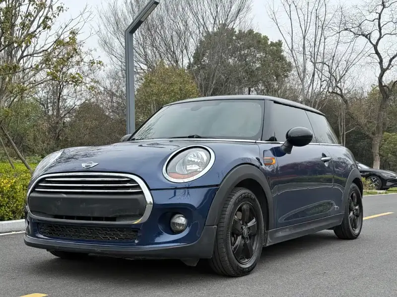 MINI Mini, 2015