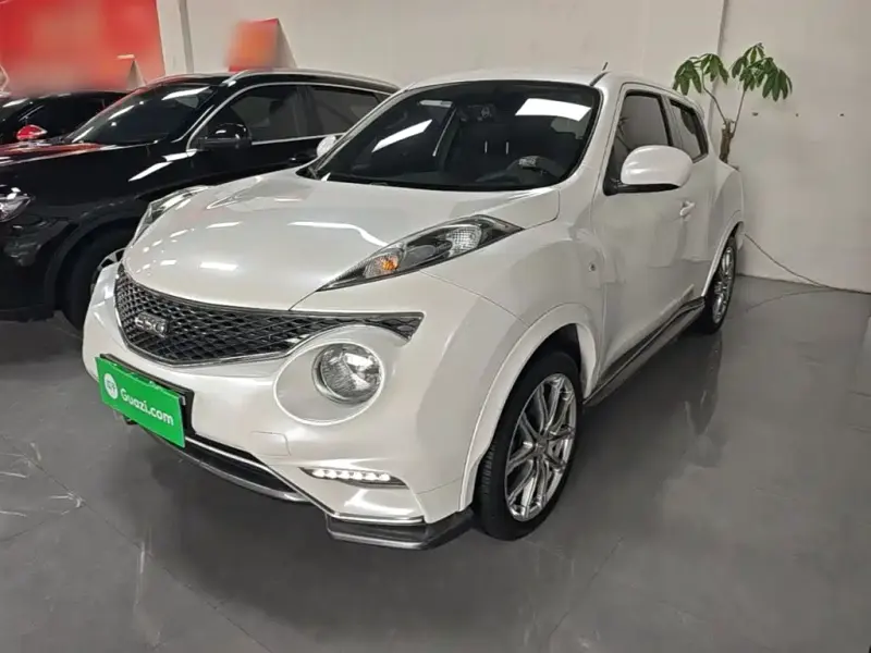 Infiniti ESQ, 2017