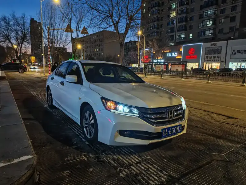 Honda Accord, 2015