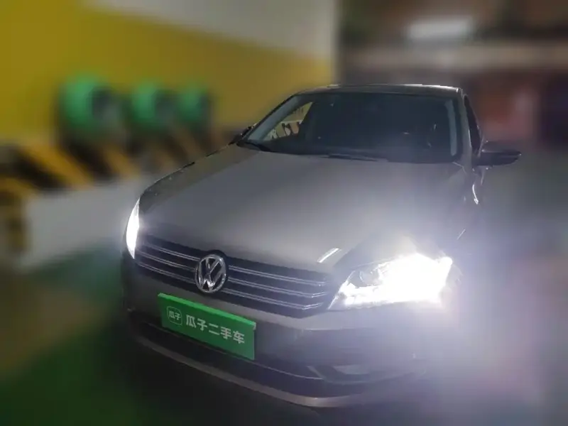 Volkswagen Passat, 2015