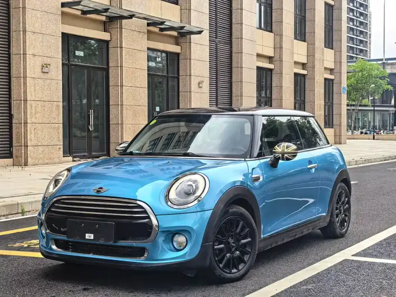 MINI Mini, 2016