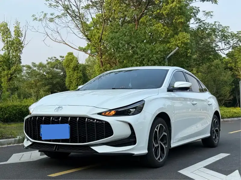 MG MG5, 2025