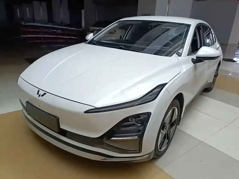 Wuling Xingguang, 2023