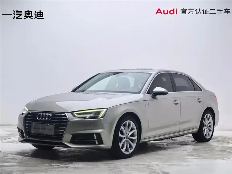Audi A4L, 2018