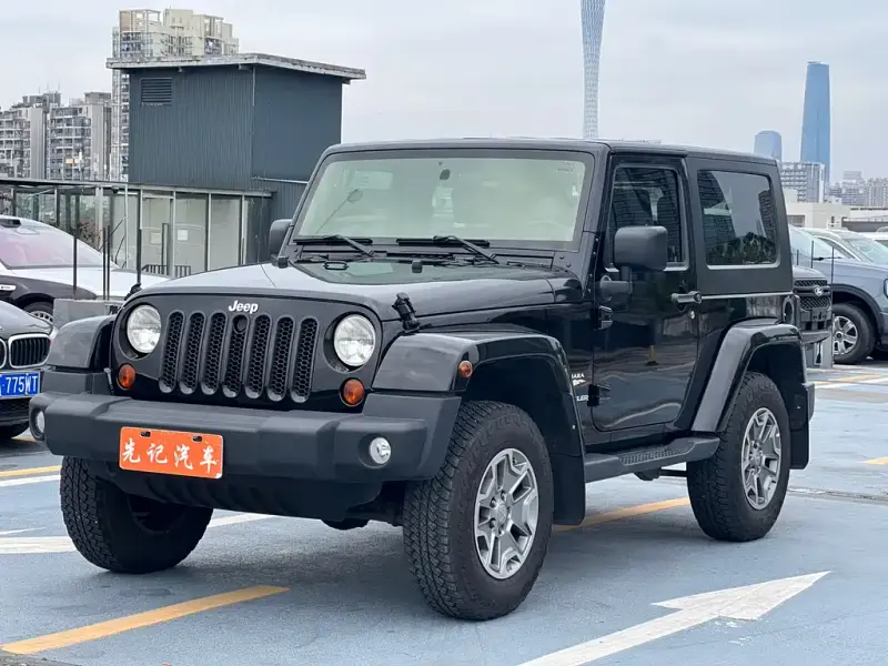 Jeep Wrangler, 2011