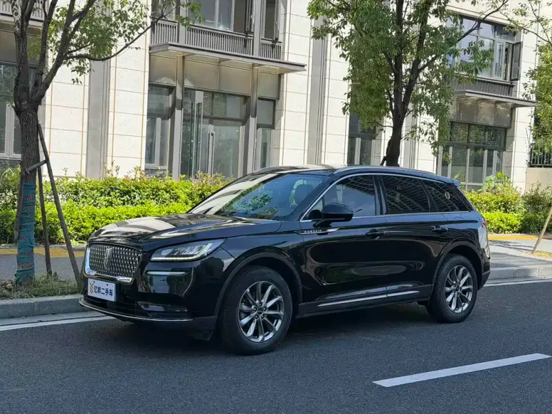 Lincoln Corsair, 2020