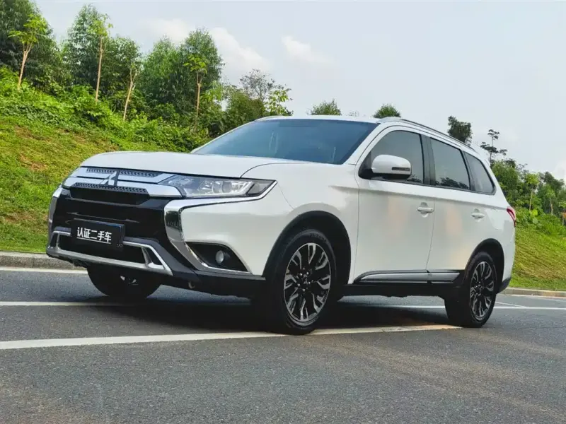 Mitsubishi Outlander, 2019