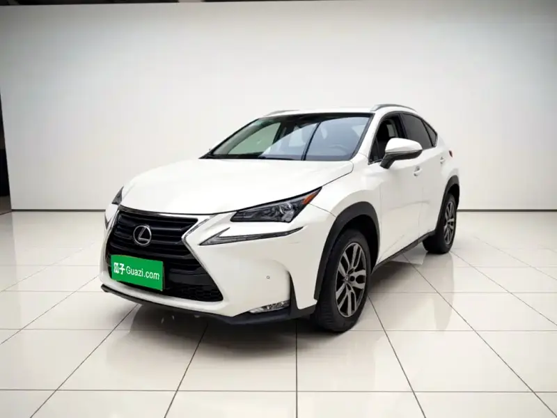 Lexus NX, 2015