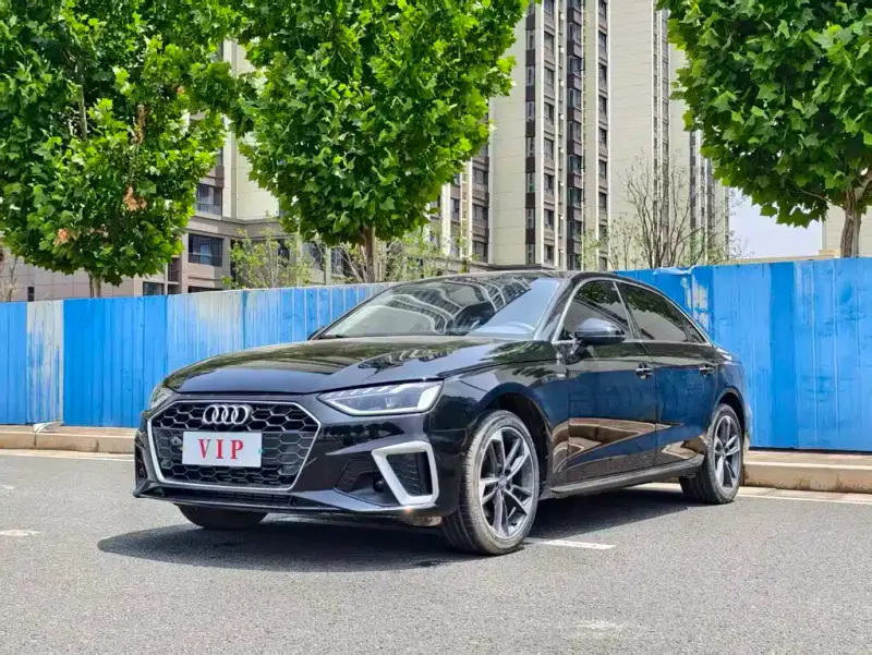 Audi A4L, 2021