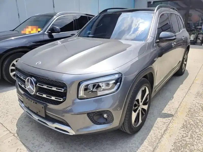 Mercedes-Benz GLB, 2020