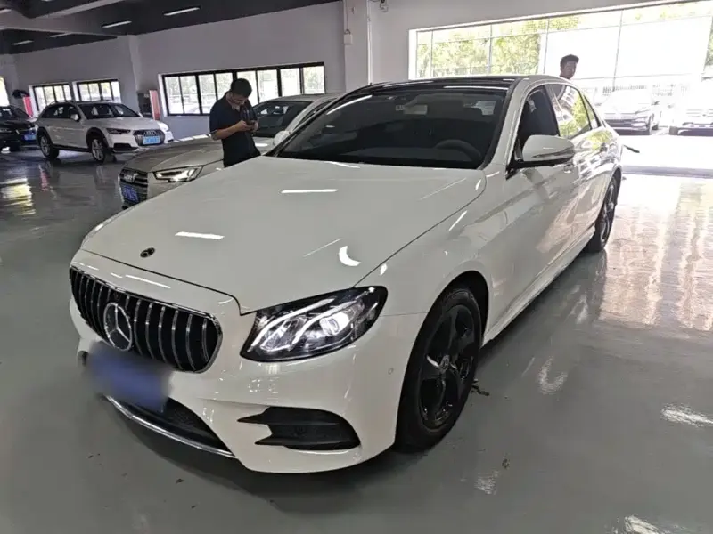 Mercedes-Benz E-Class, 2018