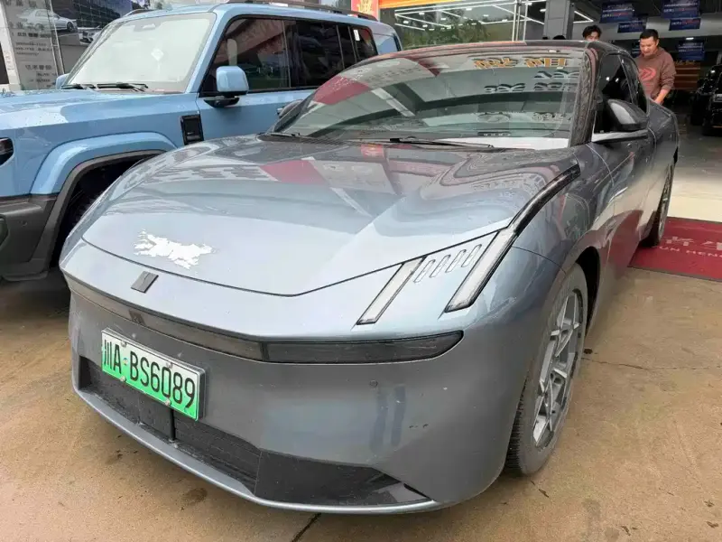 Lynk & Co Z10, 2024