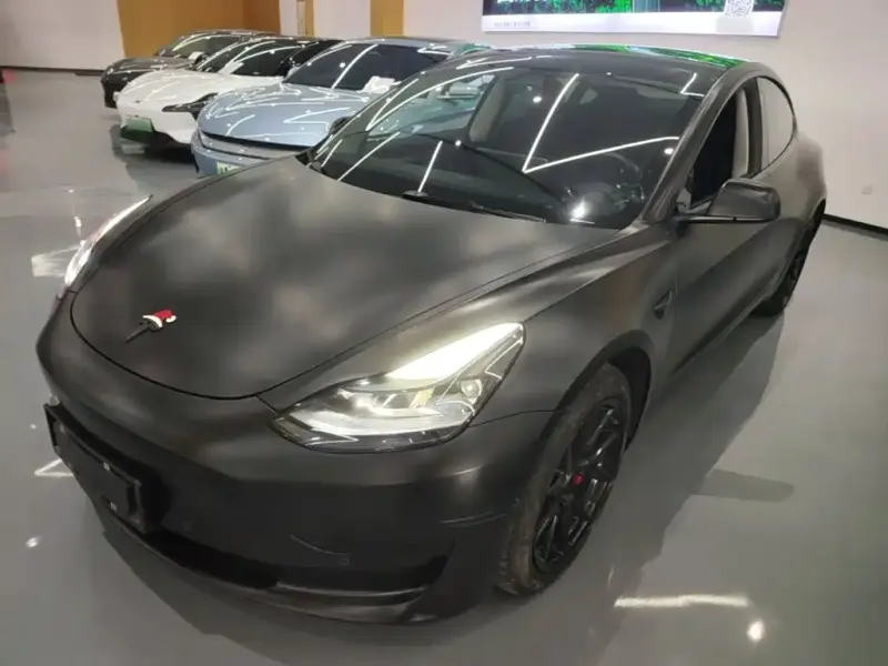 Tesla Model 3, 2023