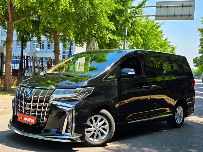 Toyota Alphard, 2014