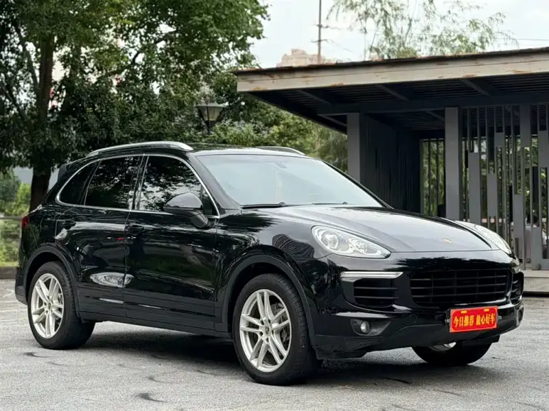 Porsche Cayenne, 2016