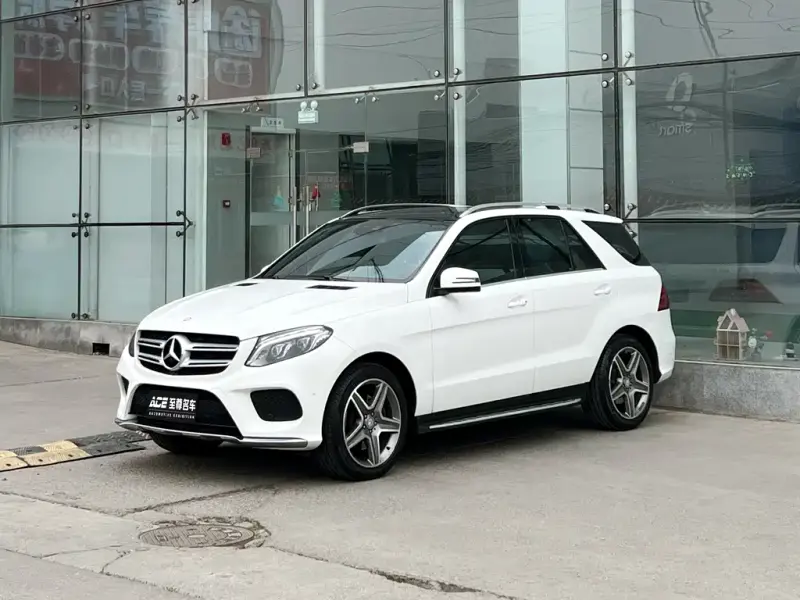 Mercedes-Benz GLE( ), 2016