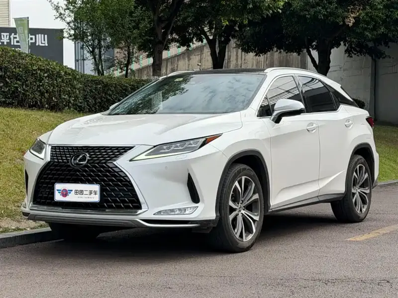 Lexus RX, 2020