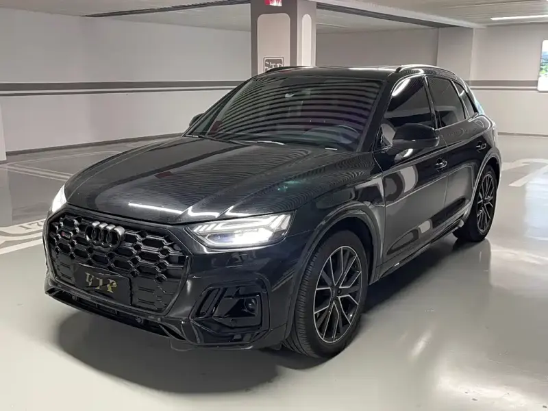 Audi SQ5, 2022