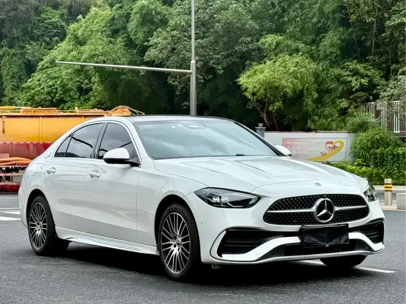 Mercedes-Benz C-Class, 2025