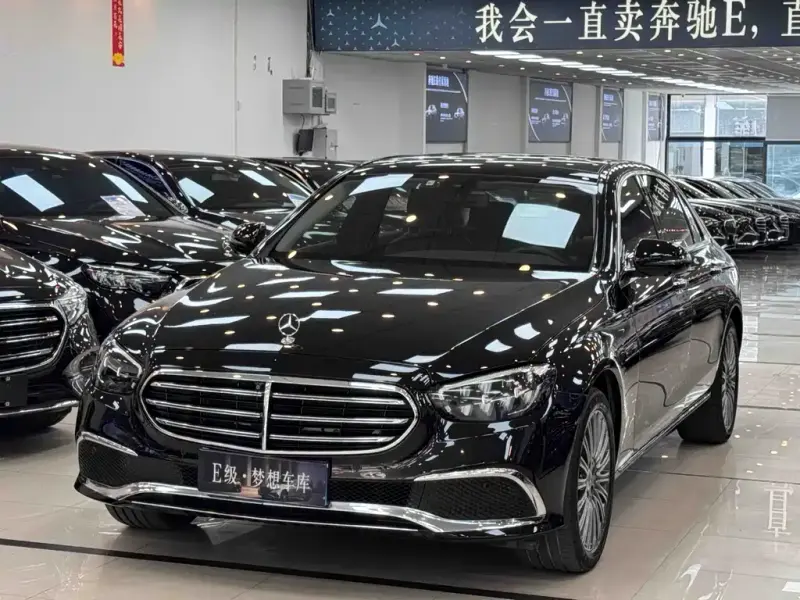 Mercedes-Benz E-Class, 2022