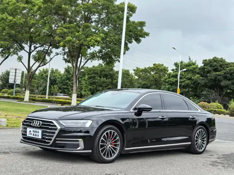 Audi A8, 2019