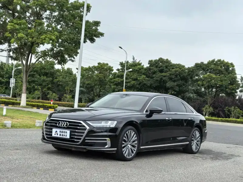 Audi A8, 2020
