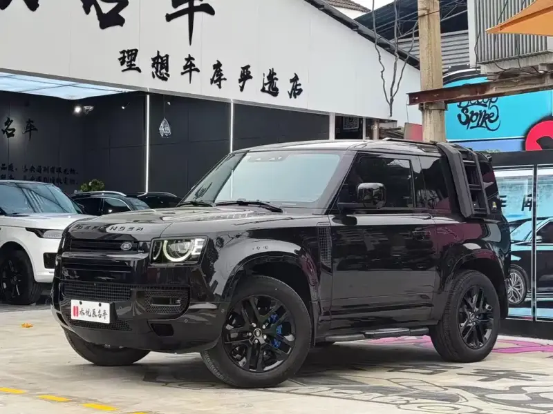Land Rover Defender, 2022