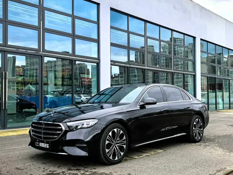 Mercedes-Benz E-Class, 2026
