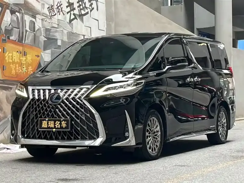 Lexus LM, 2020