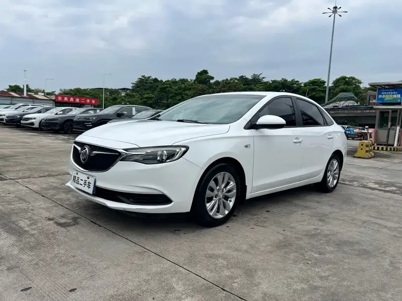 Buick Excelle, 2017