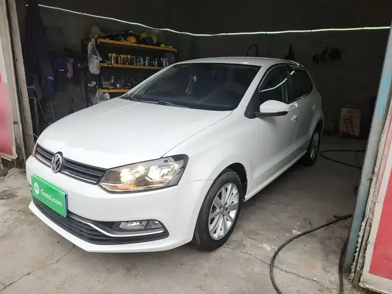 Volkswagen Polo, 2015
